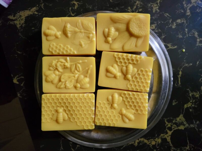 Elixir Glow Honey and Turmeric Goat Milk Soap